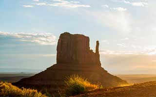 Tom Lee Lists Three Reasons Why Ethereum Will Beat Bitcoin: Is a $9,000 ETH Inevitable?